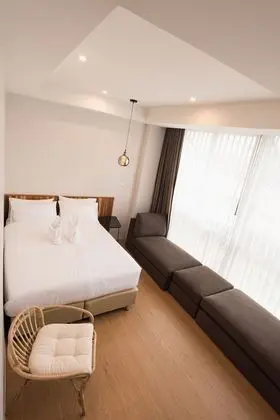 Deluxe Tek Büyük Yataklı Oda