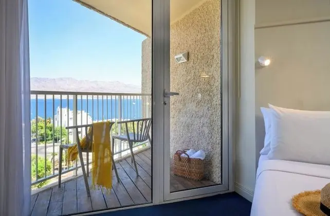Deluxe Oda, Balkon, Kule
