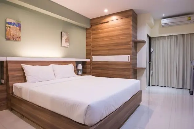 Standard Tek Büyük Yataklı Oda, 1 En Büyük (King) Boy Yatak, Sigara İçilmez, Bahçe Manzaralı