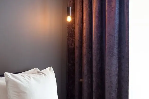 Comfort Tek Büyük Yataklı Oda (U sleep Charming)