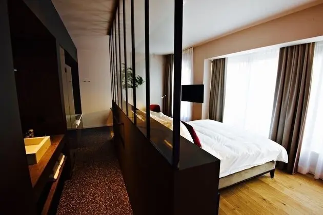 U sleep Luxury (bathtub)