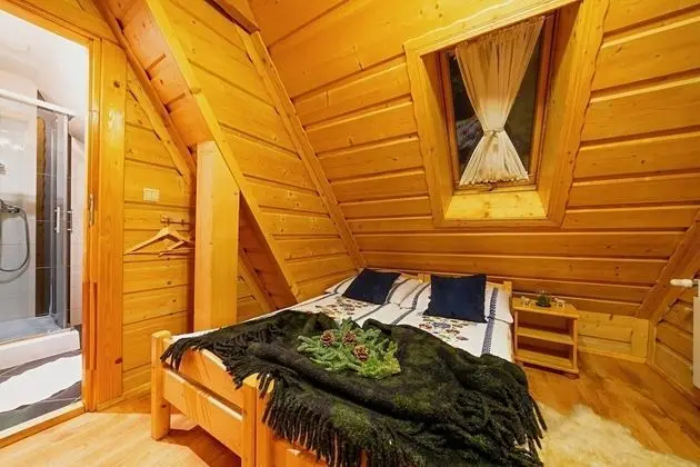 Tek Büyük veya İki Ayrı Yataklı Oda