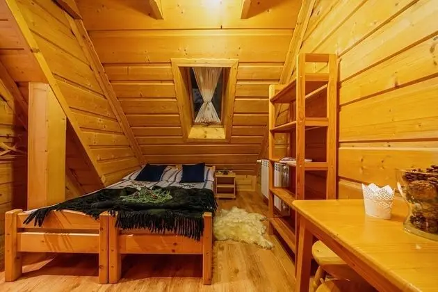 Tek Büyük veya İki Ayrı Yataklı Oda