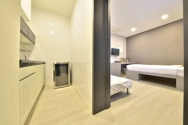 Deluxe Üç Kişilik Oda, 1 Yatak Odası, Şehir Manzaralı, Avlu