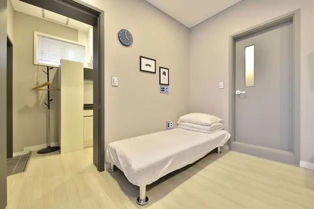 Deluxe Üç Kişilik Oda, 1 Yatak Odası, Şehir Manzaralı, Avlu