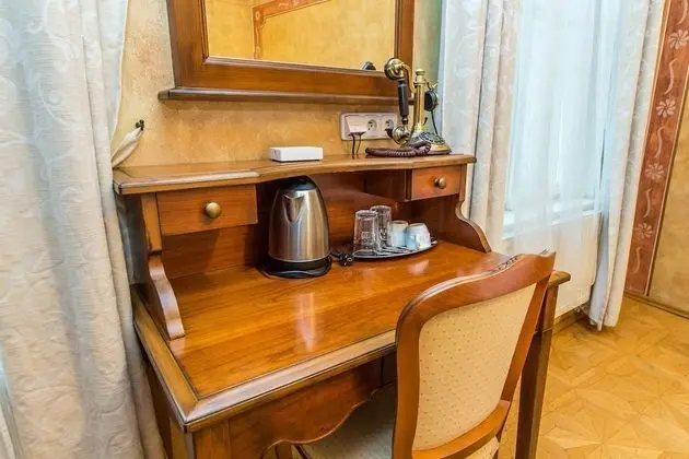 Executive Tek Büyük Yataklı Oda, Banyolu/Duşlu, Nehir Manzaralı