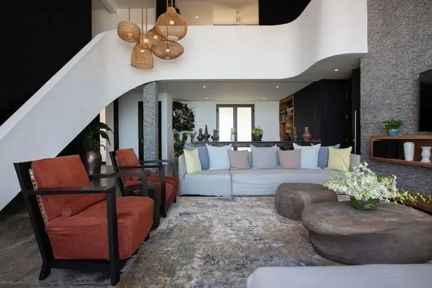 3 Bedrooms Villa