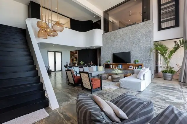 3 Bedrooms Villa