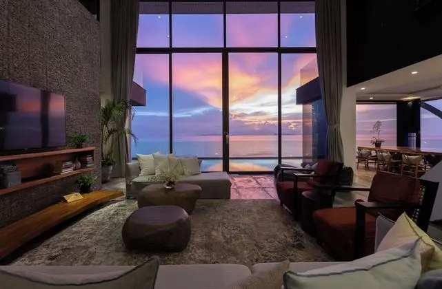 3 Bedrooms Villa