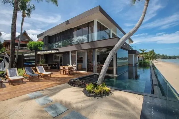 3 Bedrooms Villa