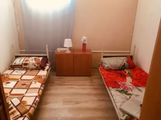 Economy Tek Büyük veya İki Ayrı Yataklı Oda