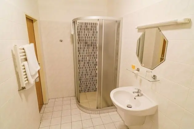 İki Ayrı Yataklı Oda