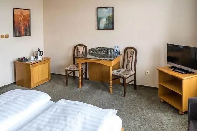 Tek Büyük Yataklı Oda