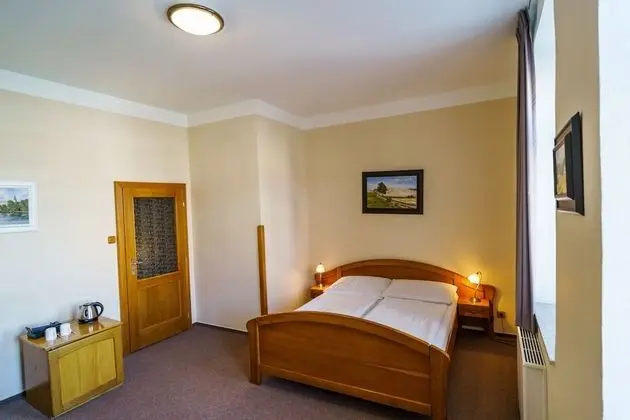 Tek Büyük Yataklı Oda