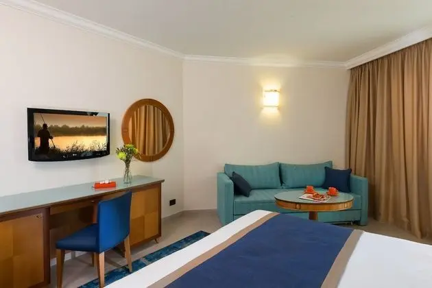 Superior Oda, Balkon, Nehir Manzaralı