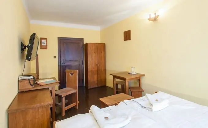 Tek Büyük veya İki Ayrı Yataklı Oda