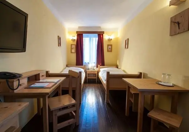 Tek Büyük veya İki Ayrı Yataklı Oda