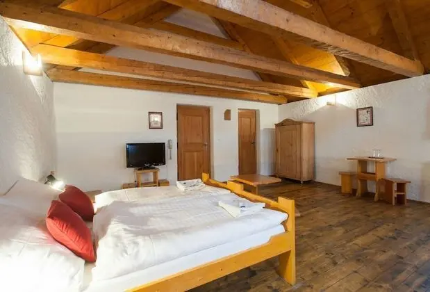 Tek Büyük veya İki Ayrı Yataklı Oda