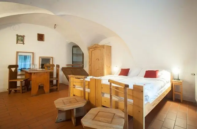 Tek Büyük veya İki Ayrı Yataklı Oda