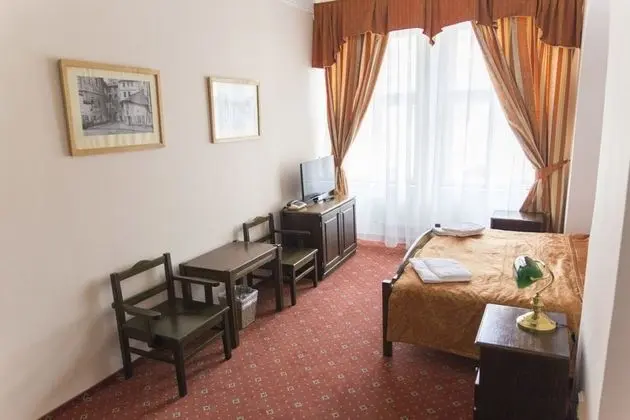Standard Tek Büyük veya İki Ayrı Yataklı Oda