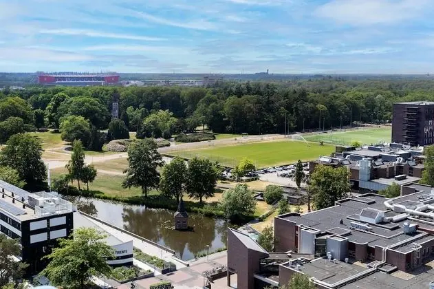 Panoramic Tek Büyük Yataklı Oda