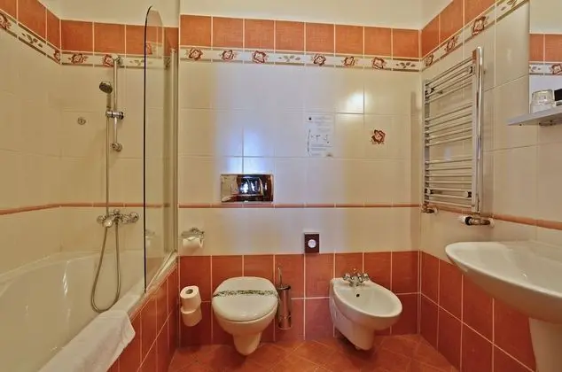 Standard Tek Büyük veya İki Ayrı Yataklı Oda
