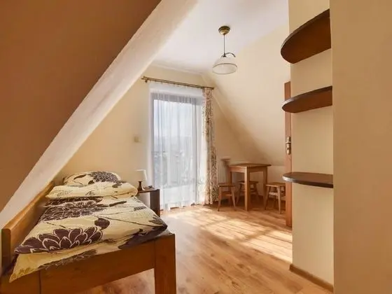 Deluxe Tek Büyük Yataklı Oda, Dağ Manzaralı (2)