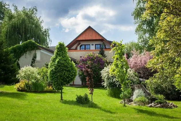 Comfort Apart Daire, 2 Yatak Odası, Mutfak, Bahçe Manzaralı