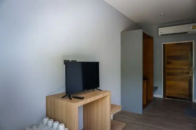 Deluxe Tek Büyük Yataklı Oda (stair access only)