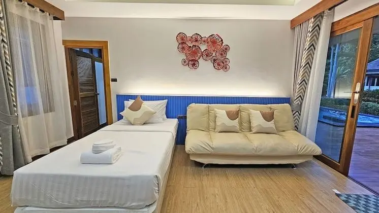 Family Pool Villa