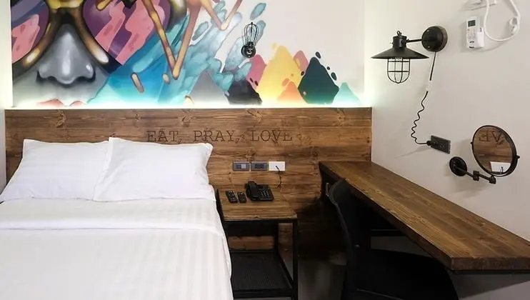 Standard Tek Büyük Yataklı Oda