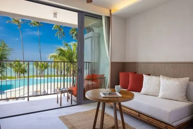 Deluxe Seaview