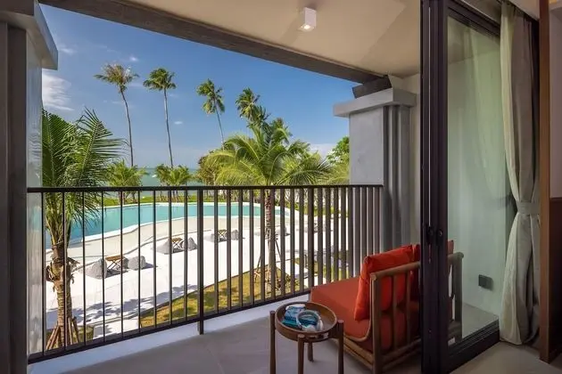 Deluxe Seaview