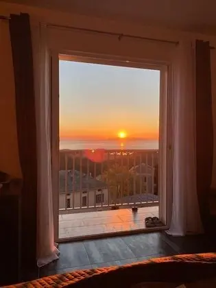 Tek Büyük Yataklı Oda, Deniz Manzaralı