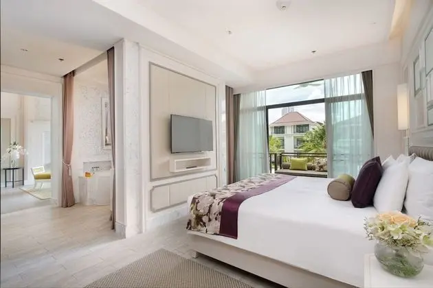 Suite Room (24hrs use of room)