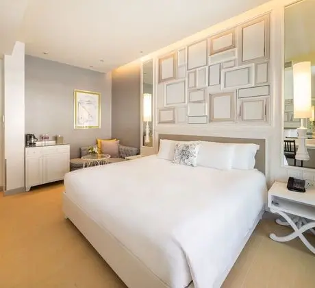 Superior Room (24hrs use of room)
