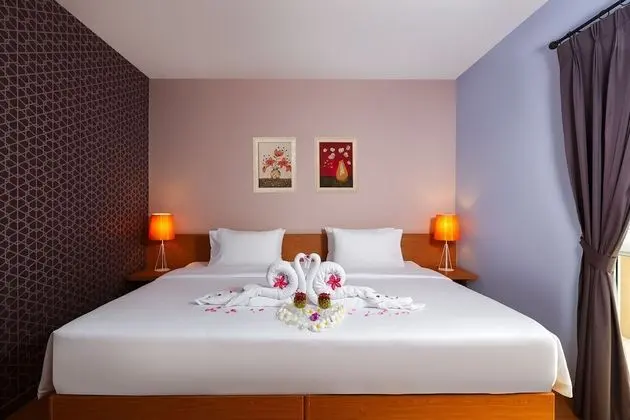 Deluxe - Room Only