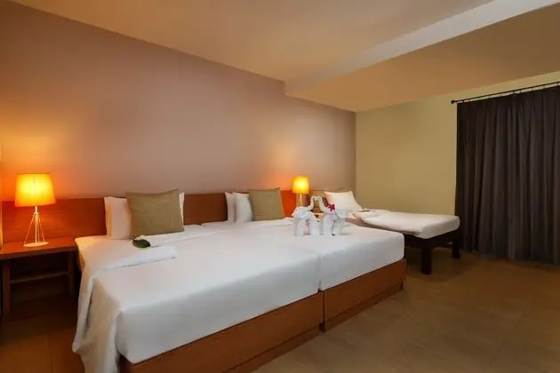 Executive Garden View Room Only ( No Breakfast No Transfer )