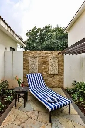 Royal Villa, 4 Yatak Odası, Kişiye Özel Havuzlu, Bahçeli