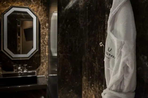 Executive Tek Büyük Yataklı Oda