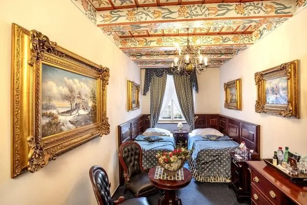 Oda, 2 Tek Kişilik Yatak