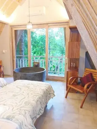 Traditional İki Ayrı Yataklı Oda