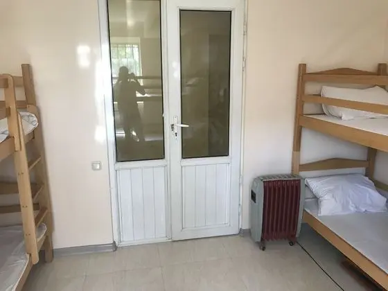 Basic Üç Kişilik Oda, Birden Çok Yatak, Bahçe Manzaralı