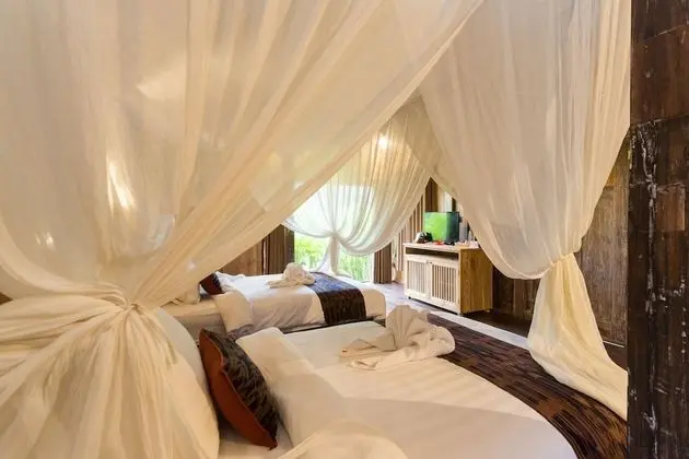 Twin Joglo Suite