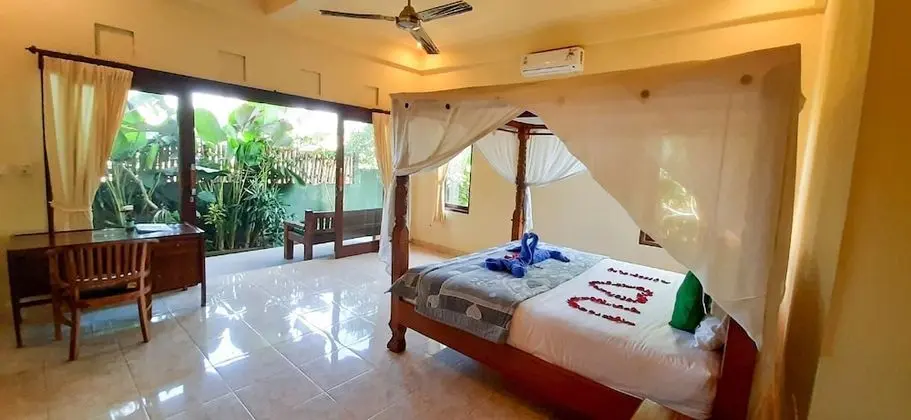 Deluxe Villa