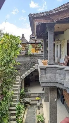 Üç Kişilik Oda, Balkon