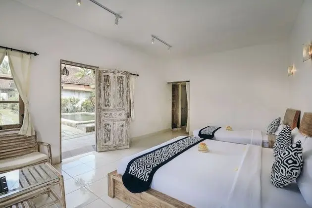 Deluxe Villa