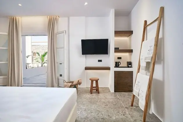 Deluxe Tek Büyük Yataklı Oda