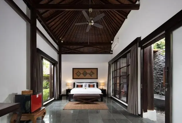 Superior One Bedroom Private Pool Villa with Free Benefits