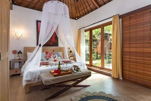 Superior One Bedroom Private Pool Villa with Free Benefits